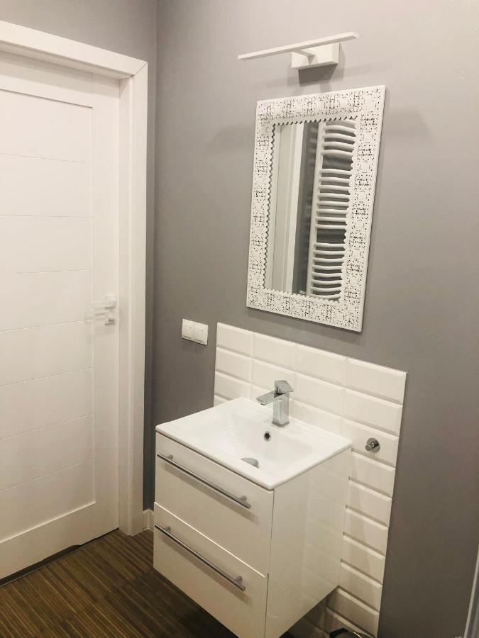 Apartament Dobry Dom Warszawa Exterior foto